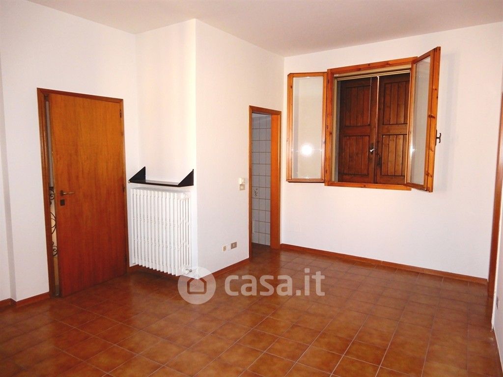 Appartamento in Affitto in Via Benedetto Schiassi a Budrio