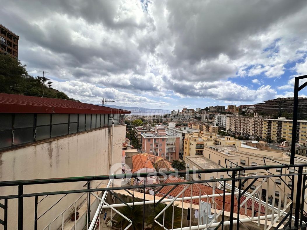 Appartamento in Vendita in Via Vallone Castellaccio a Messina