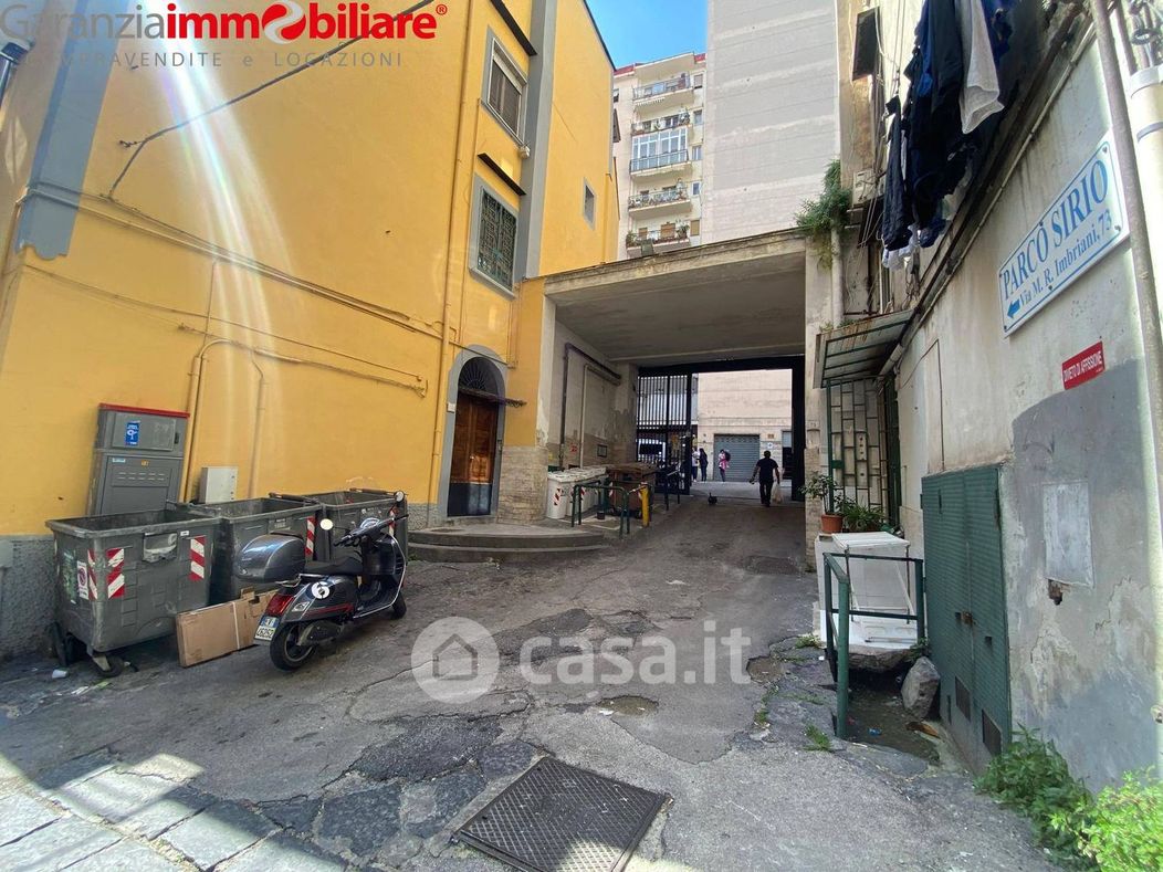 Appartamento in Affitto in Via Matteo Renato Imbriani a Napoli