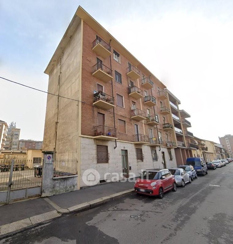 Appartamento in Vendita in Via Giacomo Durando 3 a Torino