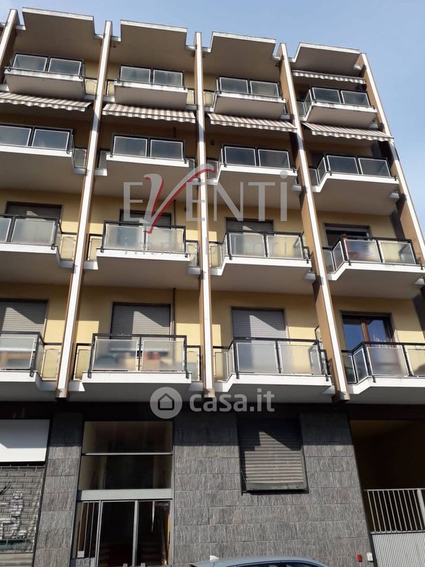 Appartamento in Vendita in Via Alessandro Manzoni 1 a Pinerolo