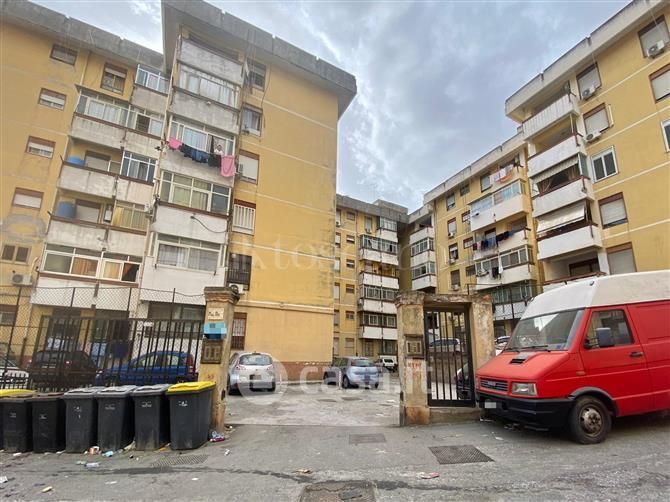 Appartamento in Vendita in Via Giuseppe Impastato a Messina