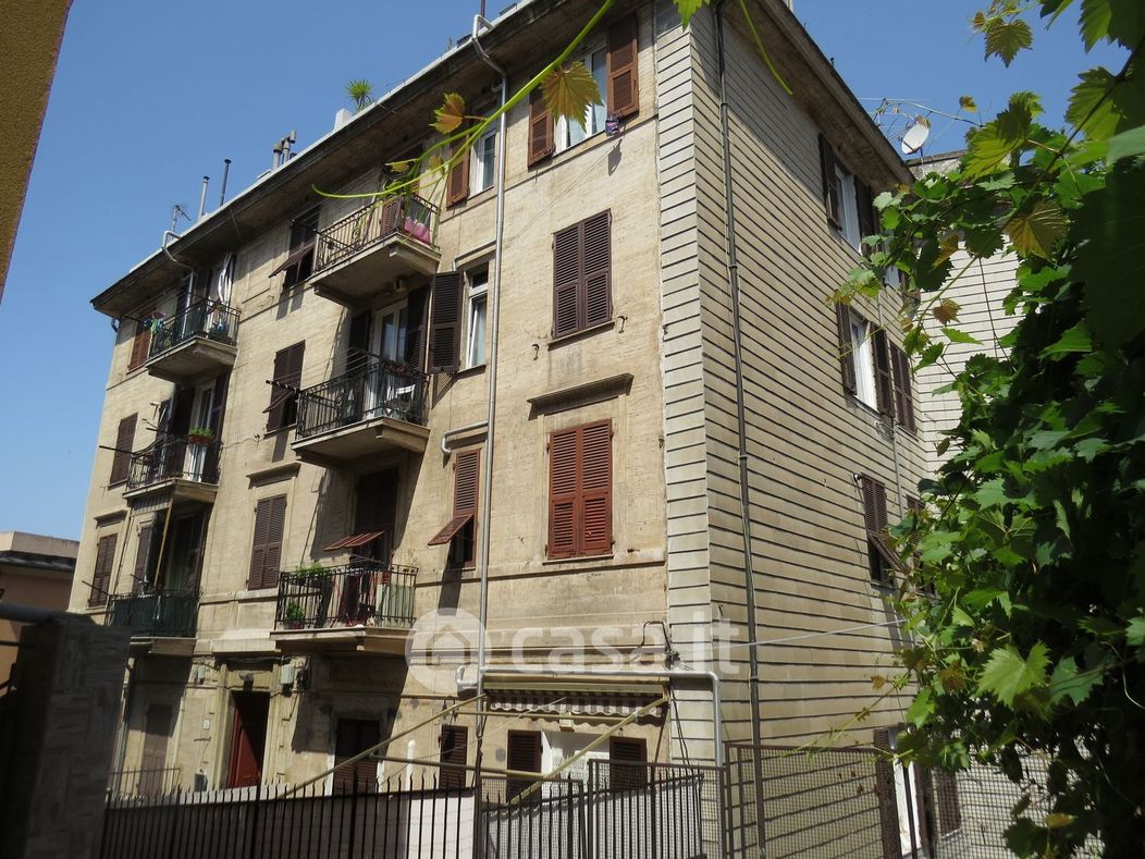 Appartamento in Vendita in Via della Zebra 2 /A a Genova