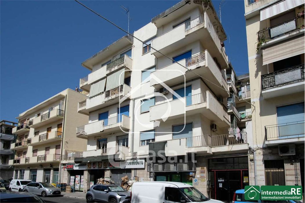 Appartamento in Vendita in Via Santa Caterina d'Alessandria 107 d a Reggio Calabria