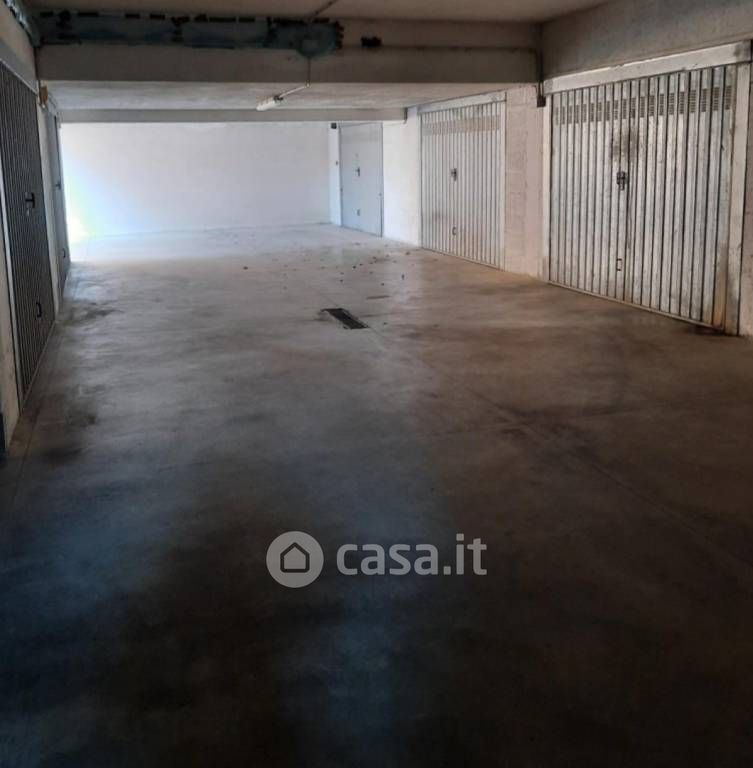 Garage/Posto auto in Vendita in Via Macere 20 a Artena