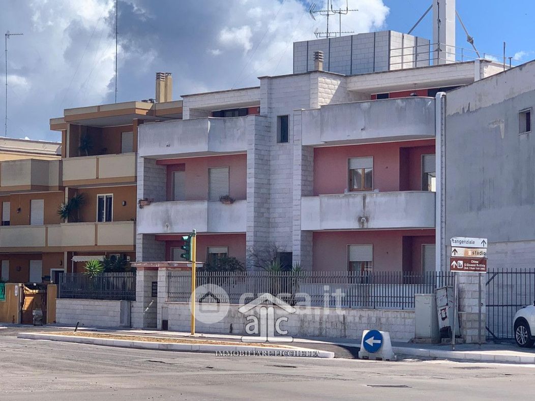 Appartamento in Vendita in Viale Giovanni Paolo II 36 a Lecce
