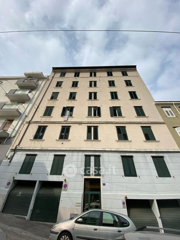 Appartamento in Vendita in Via del Pratello 11 a Trieste