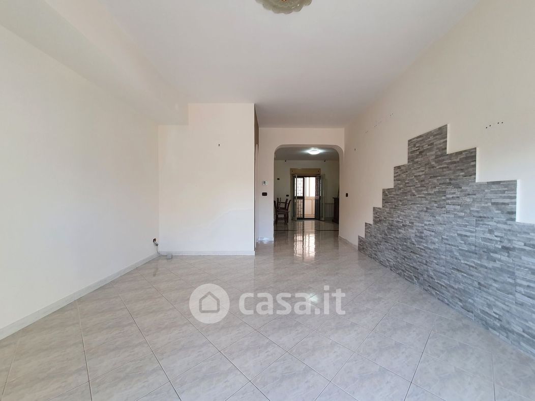 Appartamento in Vendita in Via Catara Lettieri 0 A/6 a Messina