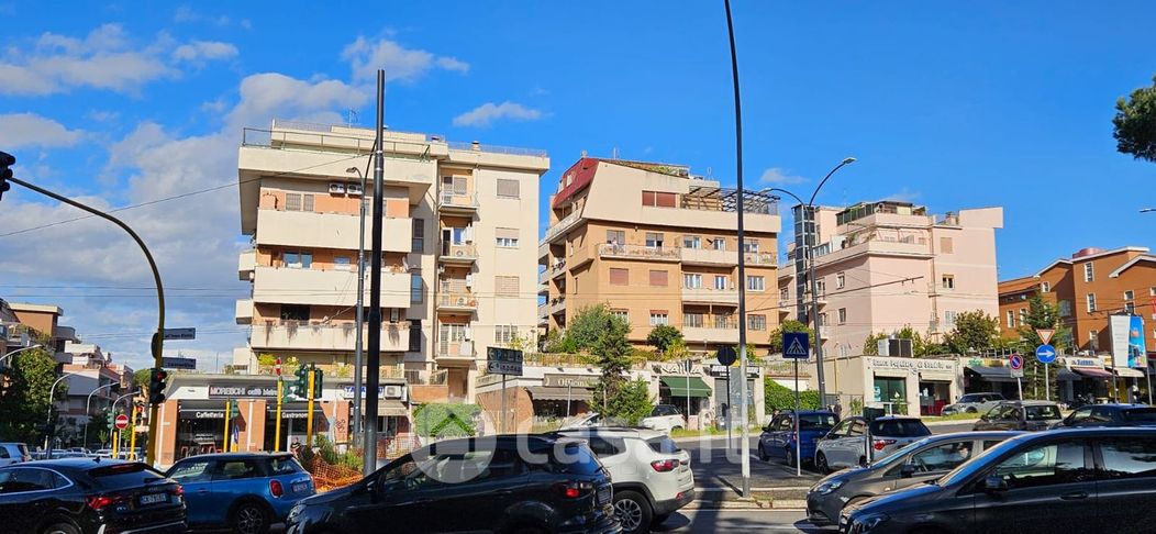 Appartamento in Affitto in Via Laurentina 605 a Roma