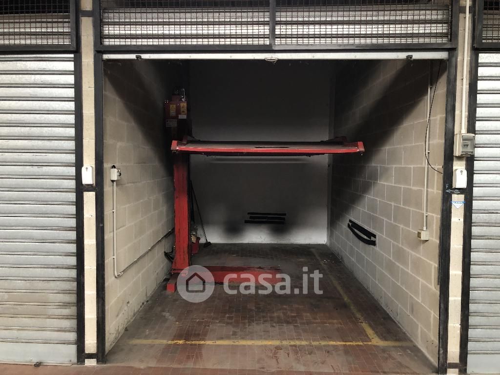 Garage/Posto auto in Vendita in a Torino