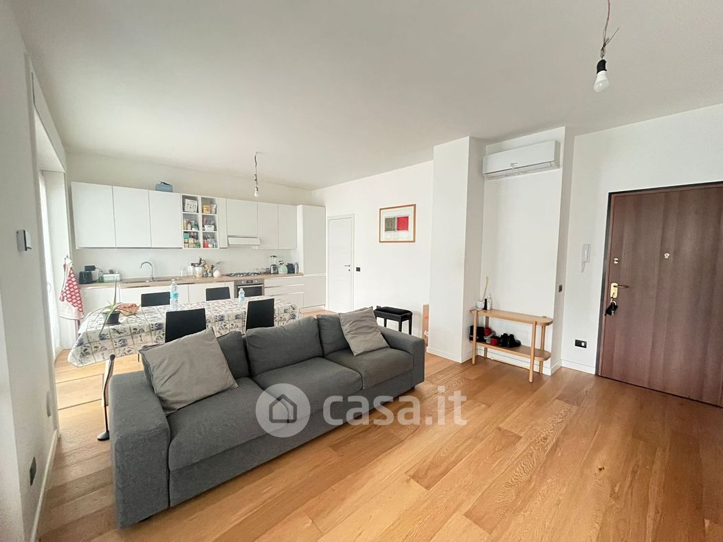 Appartamento in Affitto in Via Adeodato Ressi 21 a Milano