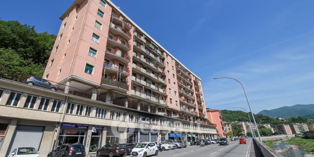 Appartamento in Vendita in Via Molassana a Genova