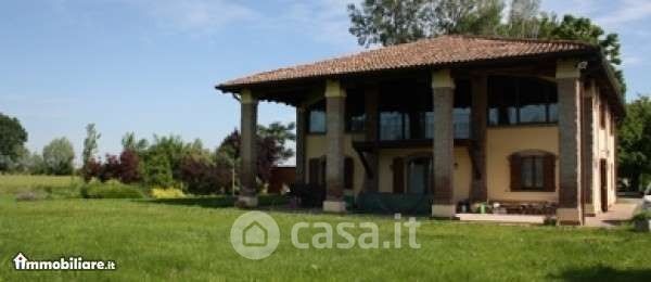 Villa in Vendita in Via Bondanello 80 a Castel Maggiore