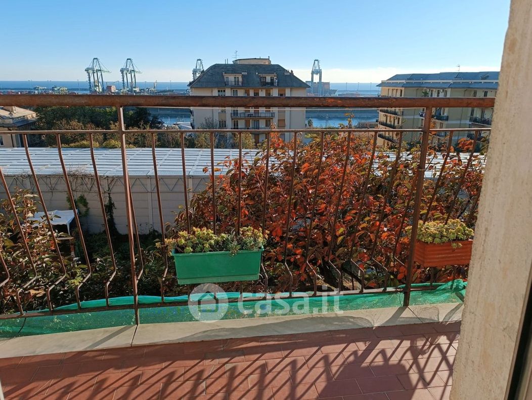 Appartamento in Vendita in Salita Lorenzo Cappelloni 6 a Genova