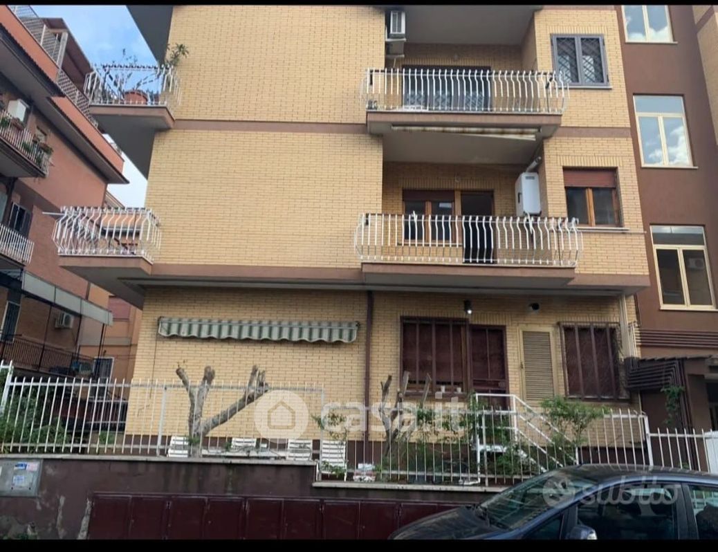 Appartamento in Affitto in Via Grottaminarda 10 a Roma