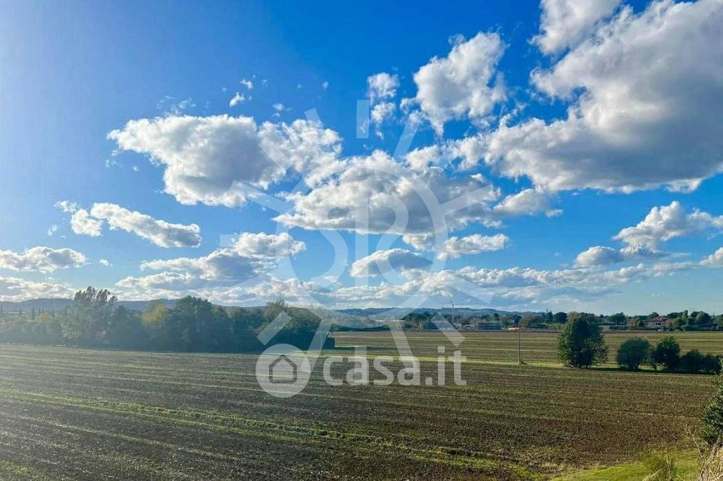 Terreno agricolo in Vendita in a Ozzano dell'Emilia