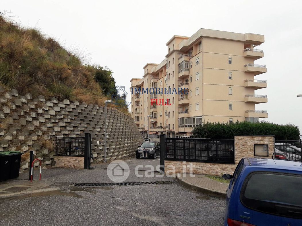 Appartamento in Vendita in Via Palermo a Messina