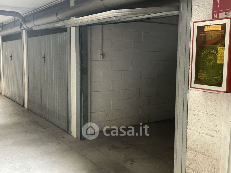 Garage/Posto auto in Vendita in Via Verona 38 a Parma
