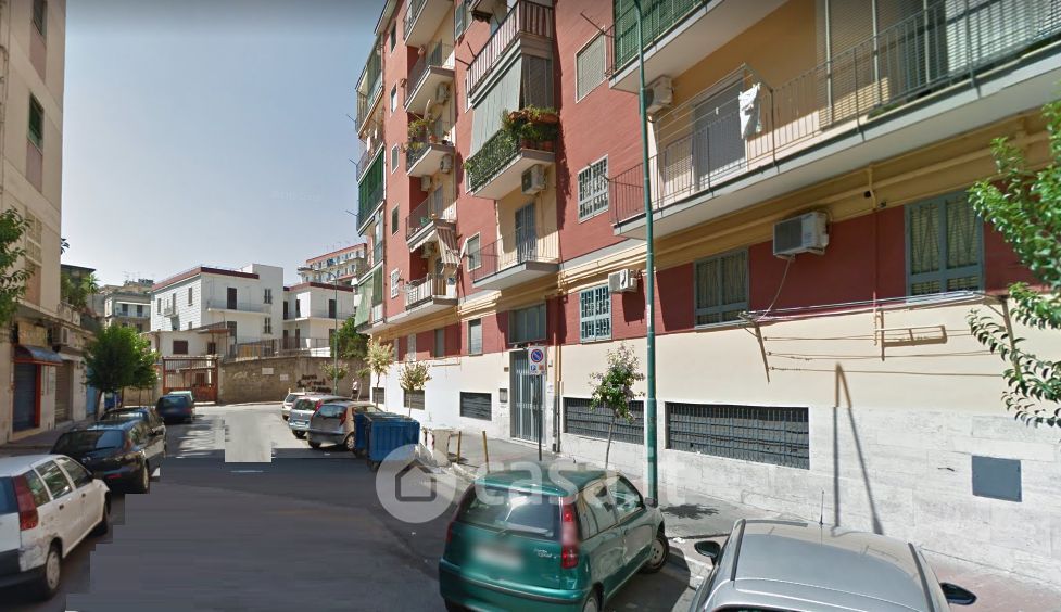 Appartamento in Vendita in Viale Privato delle Nebulose 2 a Napoli