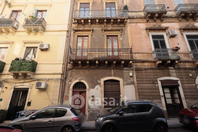 Appartamento in Vendita in Via Celeste 10 a Catania