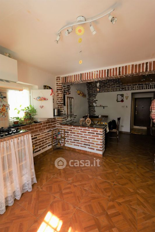 Casa indipendente in Vendita in Via Pierino Negrotto Cambiaso a Genova