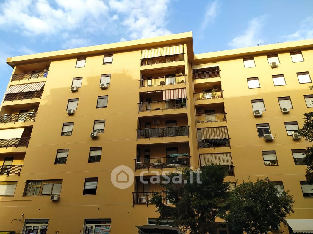 Appartamento in Vendita in Via Imera 56 a Palermo