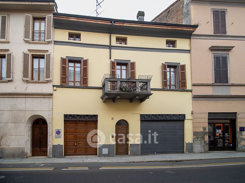 Casa indipendente in Vendita in Corso Pietro Vacchelli a Cremona