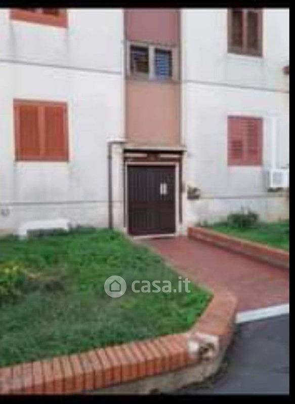 Appartamento in Vendita in Via Dante Alighieri a Pedara