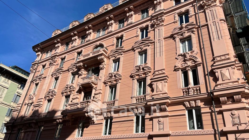 Appartamento in Vendita in Corso torino 1 a Genova