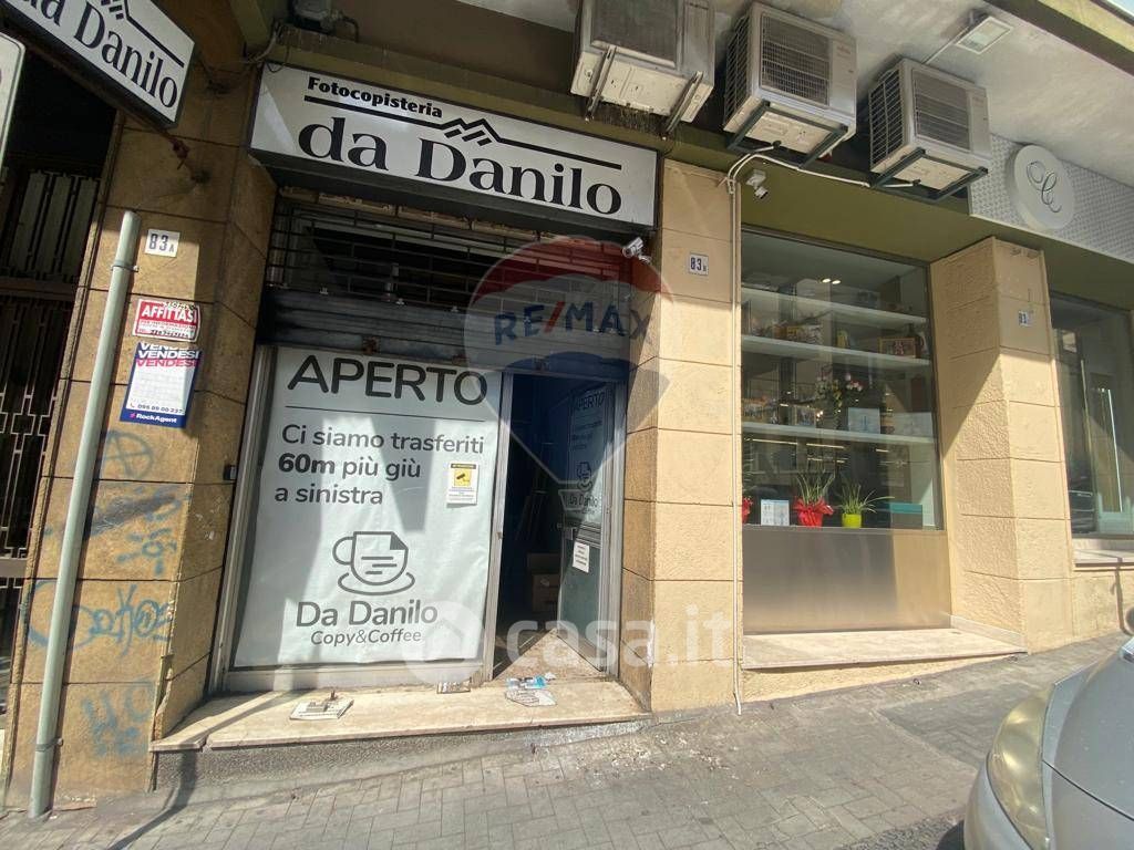 Negozio/Locale commerciale in Affitto in Via Passo Gravina 83 a a Catania