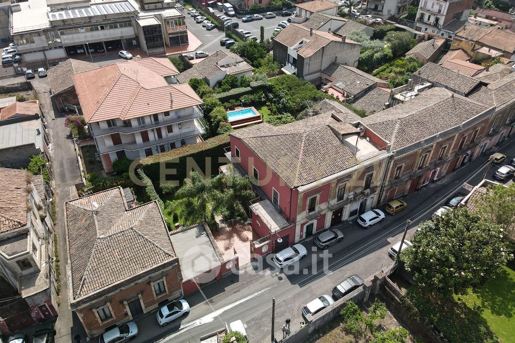 Villa in Vendita in Via Scalilla 4242 a Mascalucia