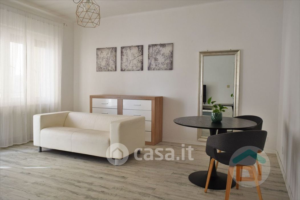 Appartamento in Vendita in Via Giuseppe Parini a Gorizia