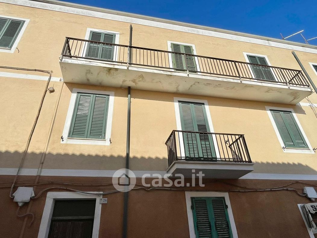 Appartamento in Vendita in Via Balbo 28 a La Maddalena