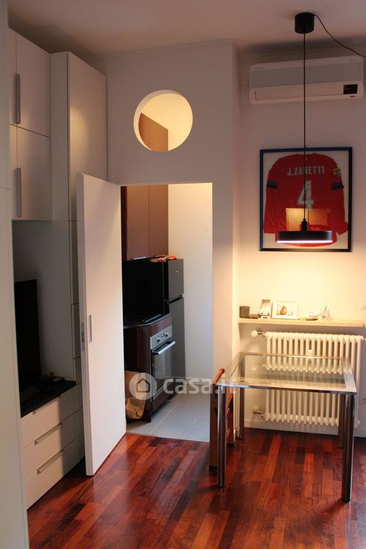 Appartamento in Affitto in Via Scaldasole 20 a Milano