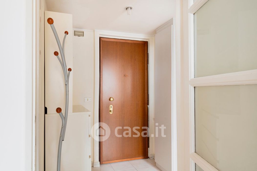 Appartamento in Affitto in Via Nicola D'Apulia 13 a Milano