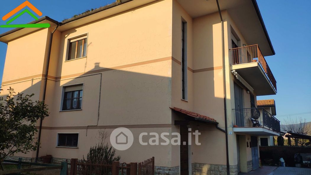 Appartamento in Vendita in Via Pascarella 8 a San Giuliano Terme