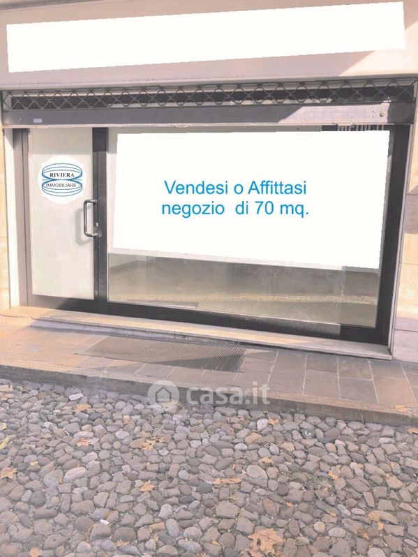 Negozio/Locale commerciale in Vendita in a Padova