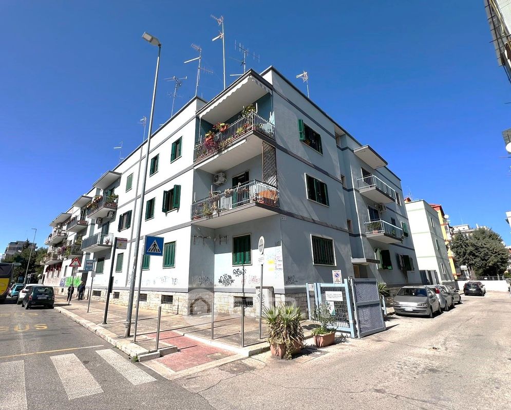 Appartamento in Vendita in Viale J. F. kennedy a Bari