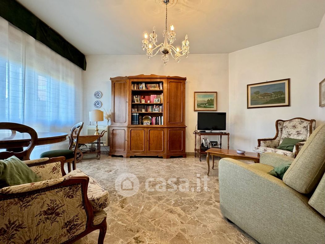 Appartamento in Vendita in Via di Novoli a Firenze