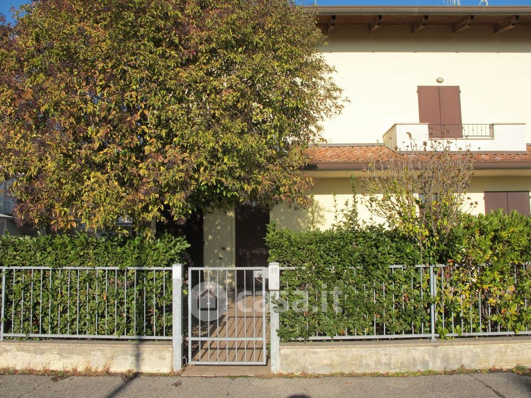 Appartamento in Vendita in Via Santa Maria a Ravenna