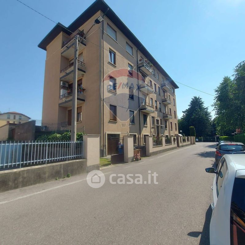 Appartamento in Vendita in Via Cristoforo Piccinelli 5 a Varese