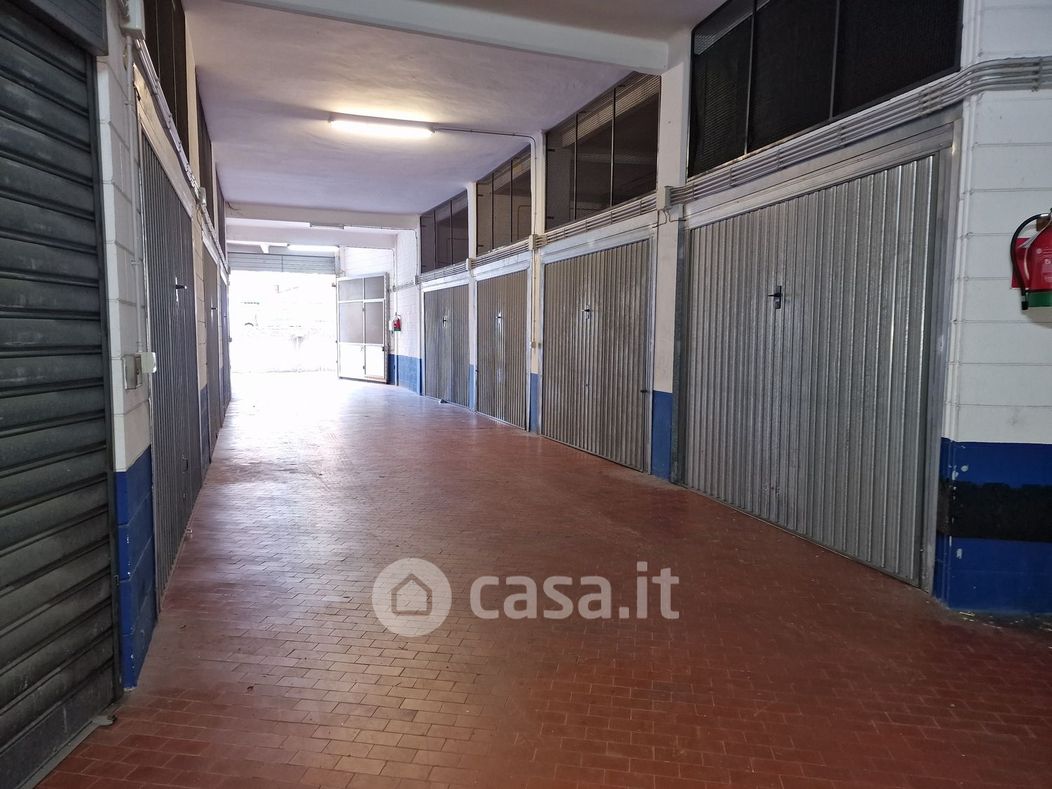 Garage/Posto auto in Vendita in Via Barchetta 24 a Genova
