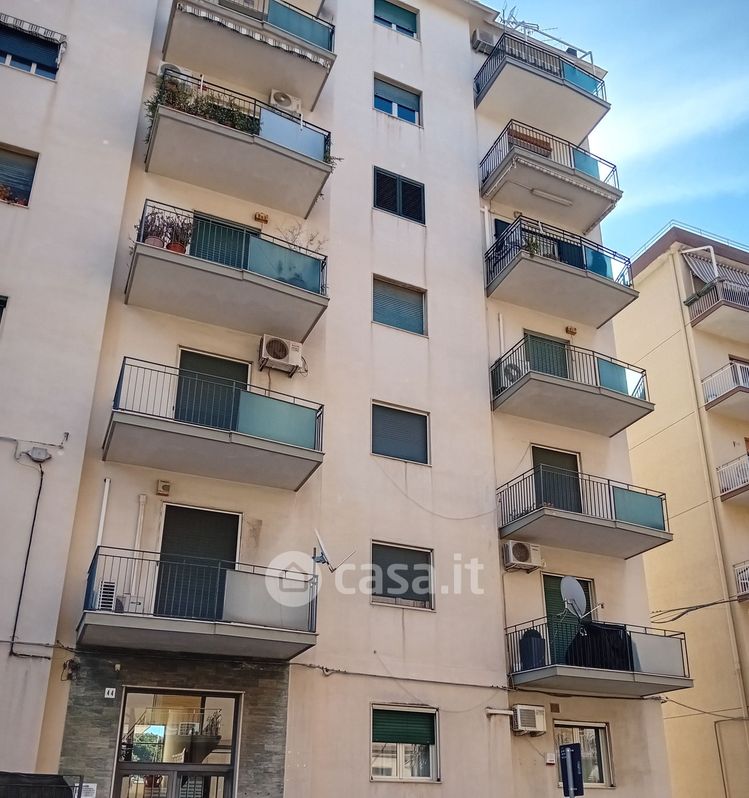 Appartamento in Vendita in Via Calatabiano a Catania