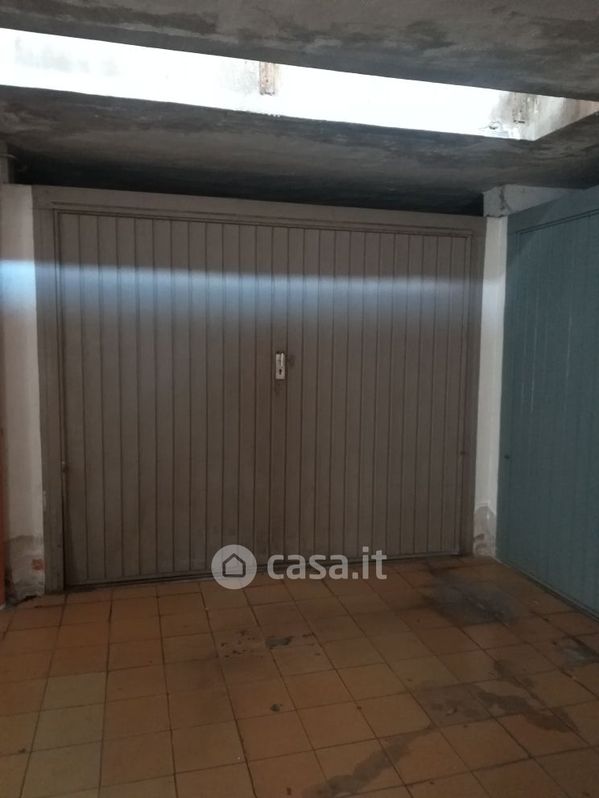 Garage/Posto auto in Vendita in Via G. RIPPA a Mantova