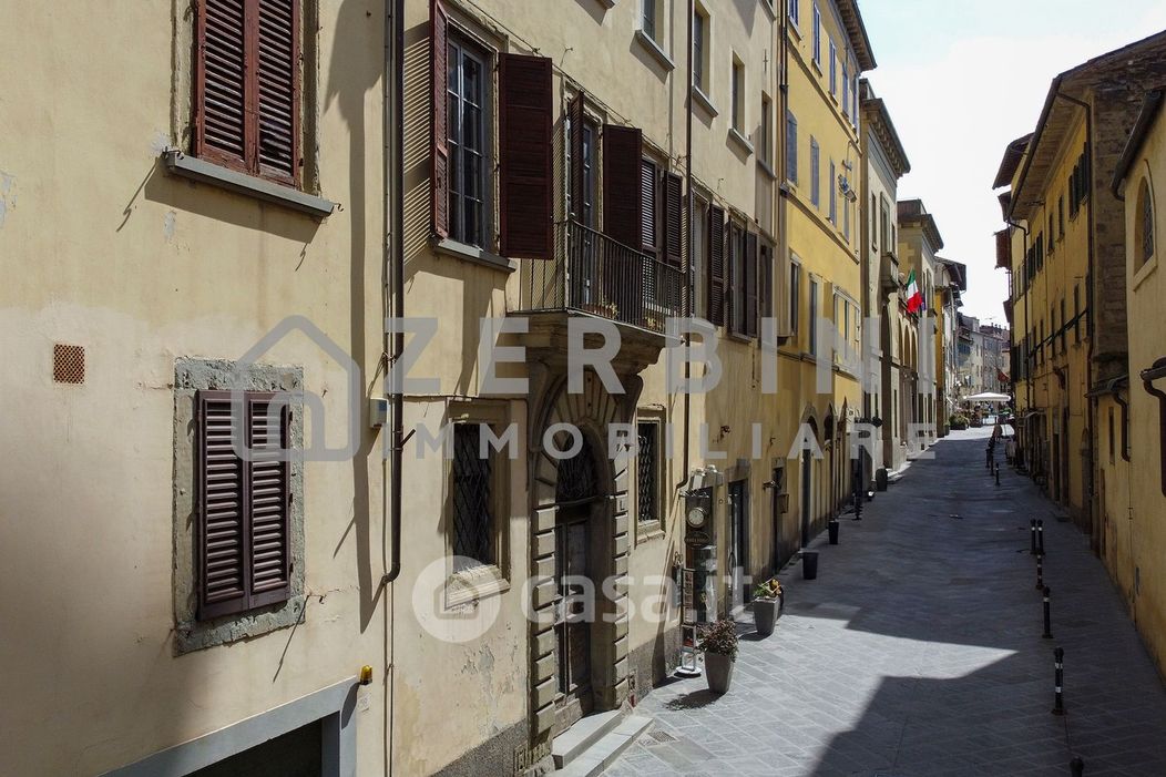 Appartamento in Vendita in Via Cavour 56 a Arezzo