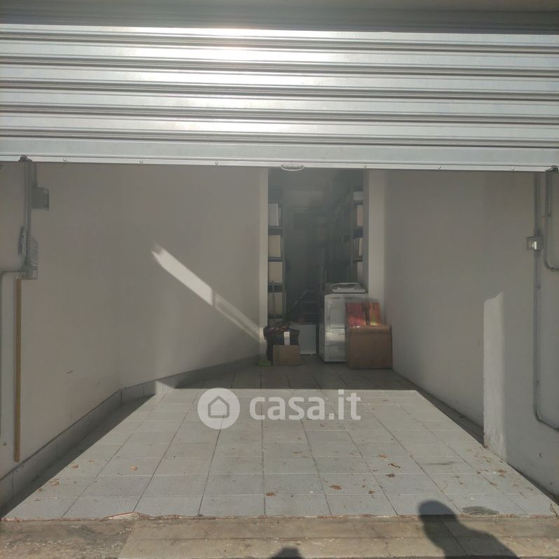 Garage/Posto auto in Vendita in Via Caduta del Forte 60 a Pescara