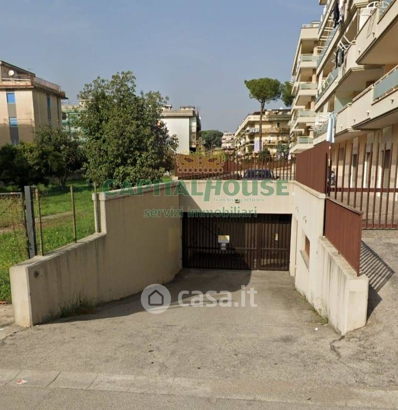 Garage/Posto auto in Affitto in Via Quasimodo a San Nicola la Strada