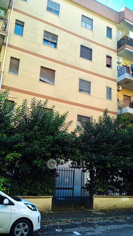 Appartamento in Affitto in Via Istria a Taranto