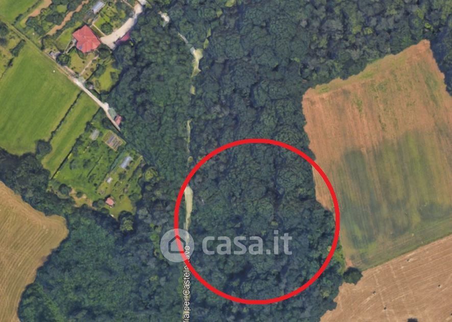 Terreno agricolo in Vendita in Via per Castelnuovo a Tradate