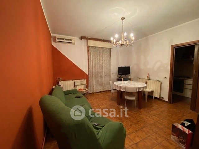 Appartamento in Affitto in a Castelnovo ne' Monti